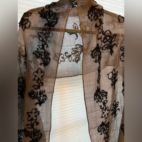 🇮🇹Vintage 100% Pure Wool/Lana Scarf by Ostinelli Como Italy | Floral 18” x 68” - Picture 14 of 17